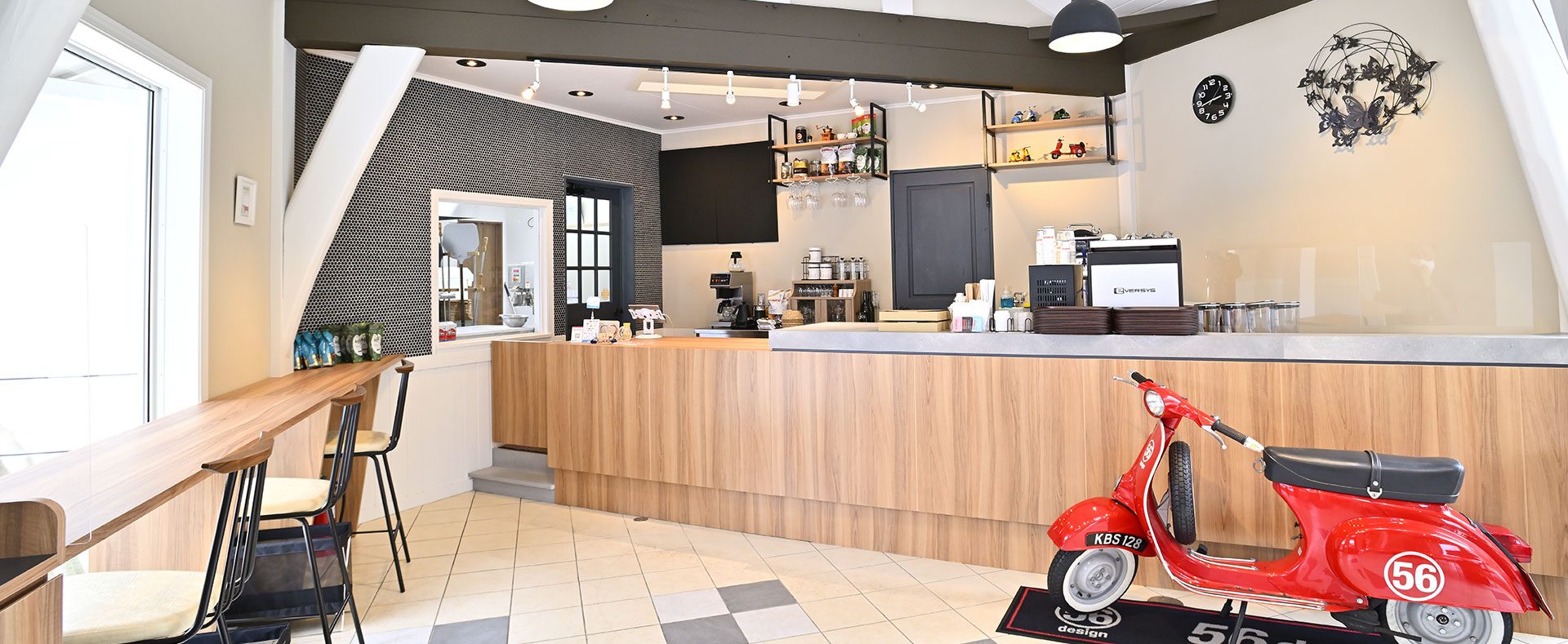 店内カウンター|Fioretto Cafe and pizzeria